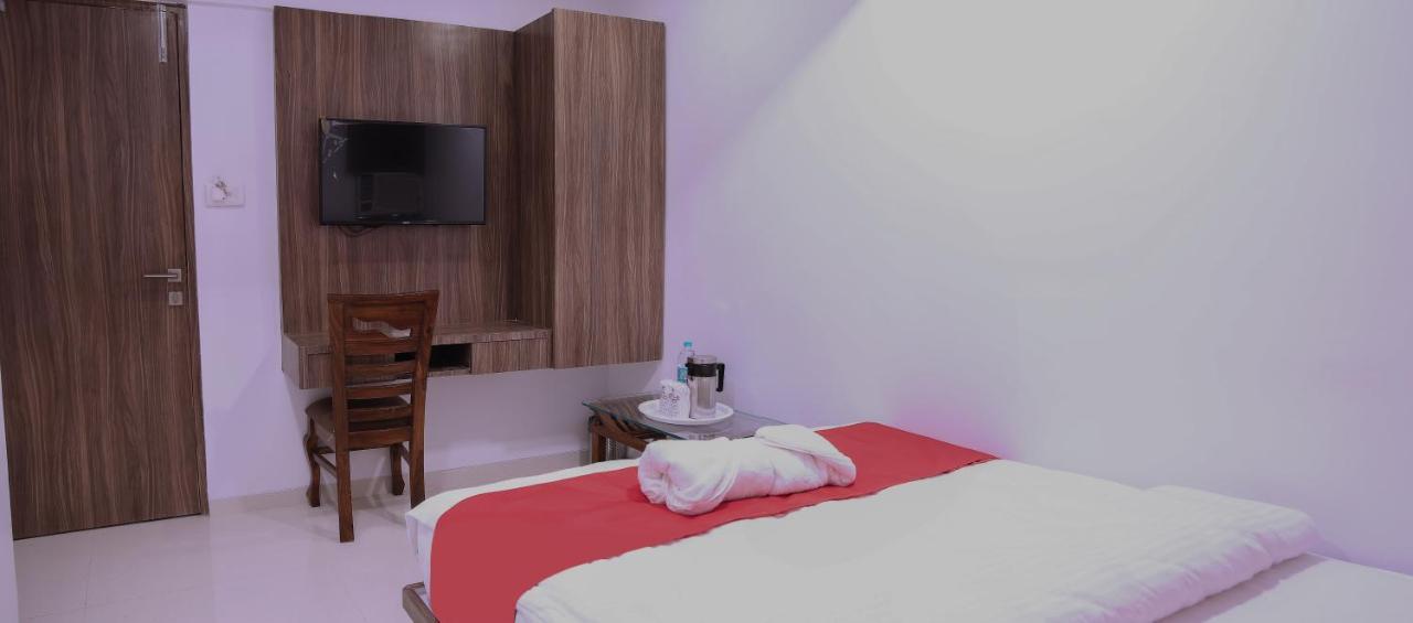Hotel Apple Inn Navi Mumbai Exterior foto